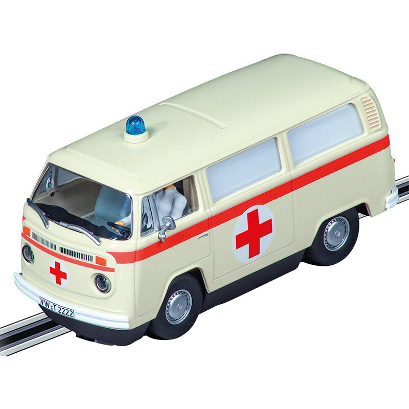 Carrera 32033 VW Bus T2b Ambulance Red Cross Digital 132 Lights Sound 1/32