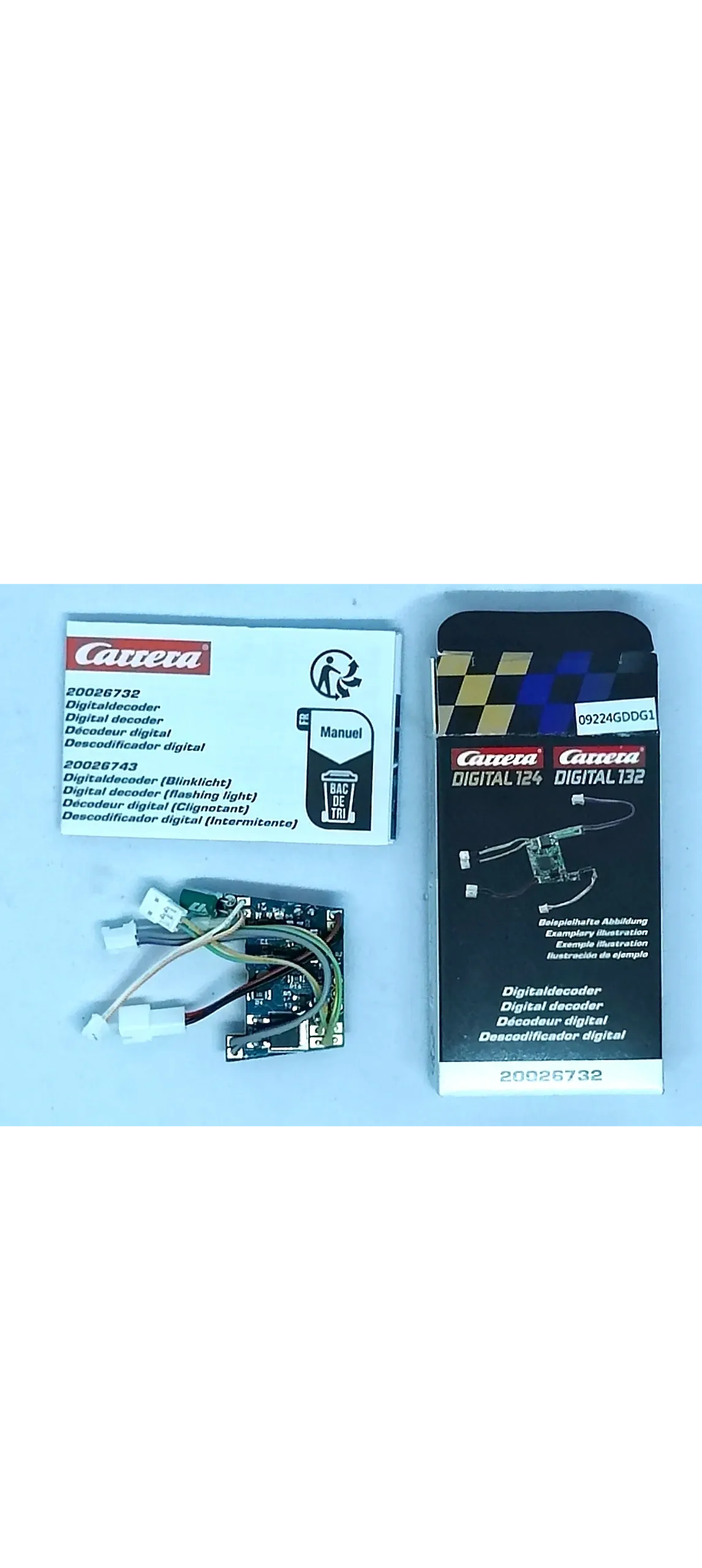 Decoder for Carrera 1/32 Digital fits most Carrera cars.