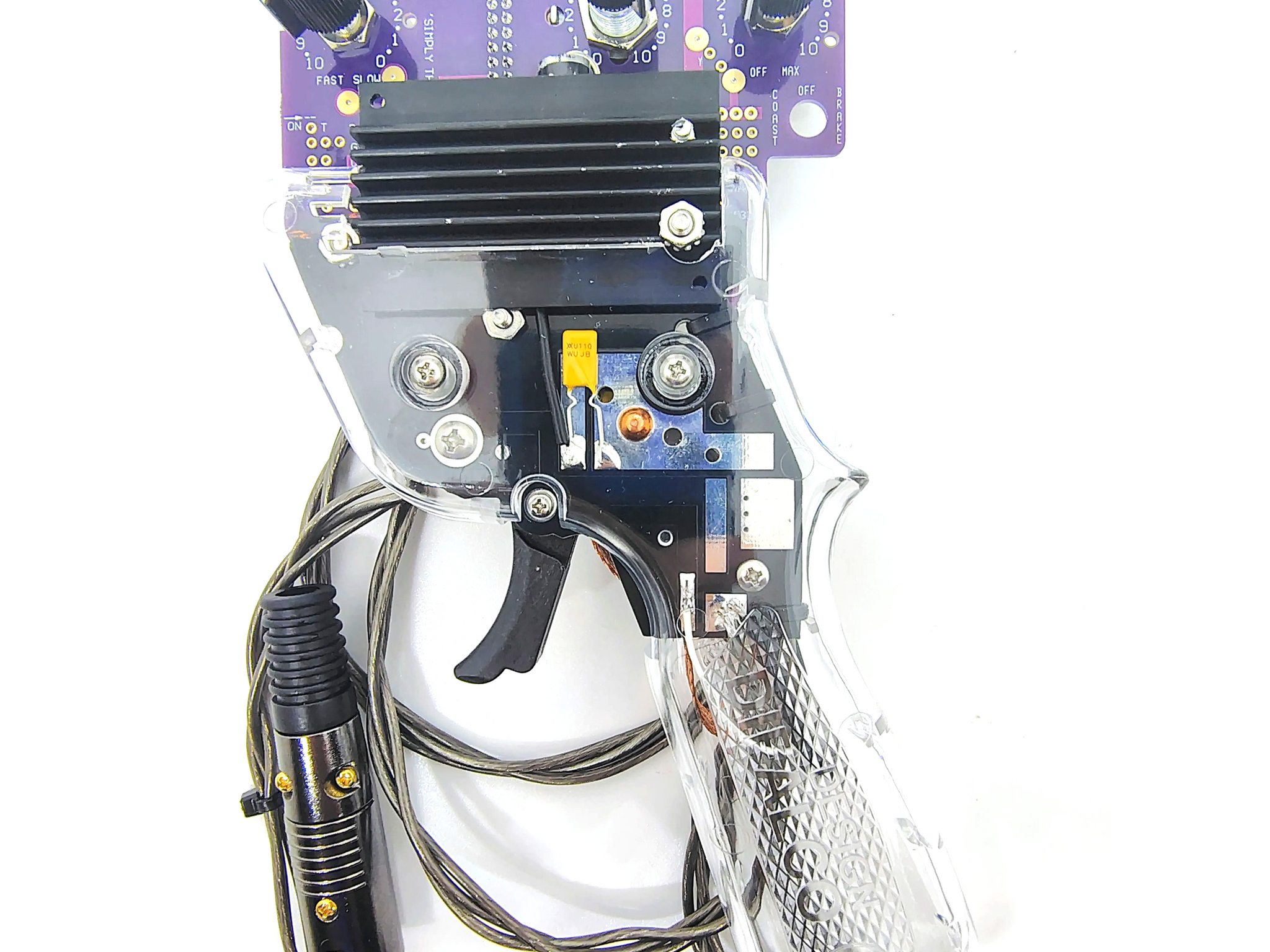 Controller – DiFalco Neo DD302X 30-Band 1/32 Traction Control XLR
