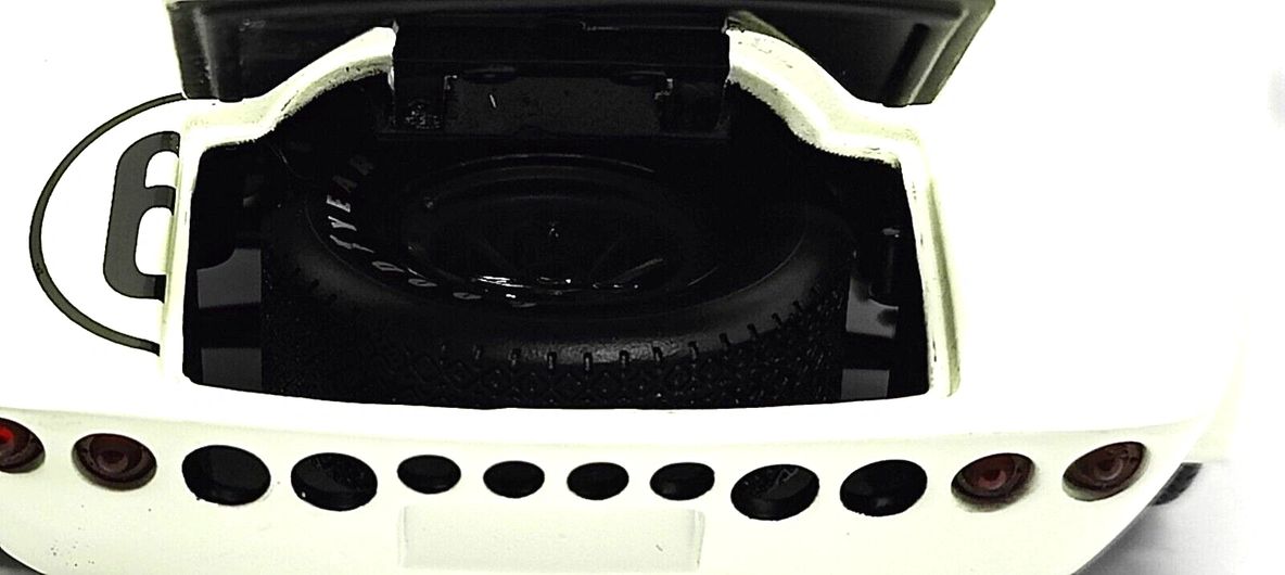 Exoto 1/18 Scale - Chevrolet Corvette Grand Sport - #67 White - Roger Penske