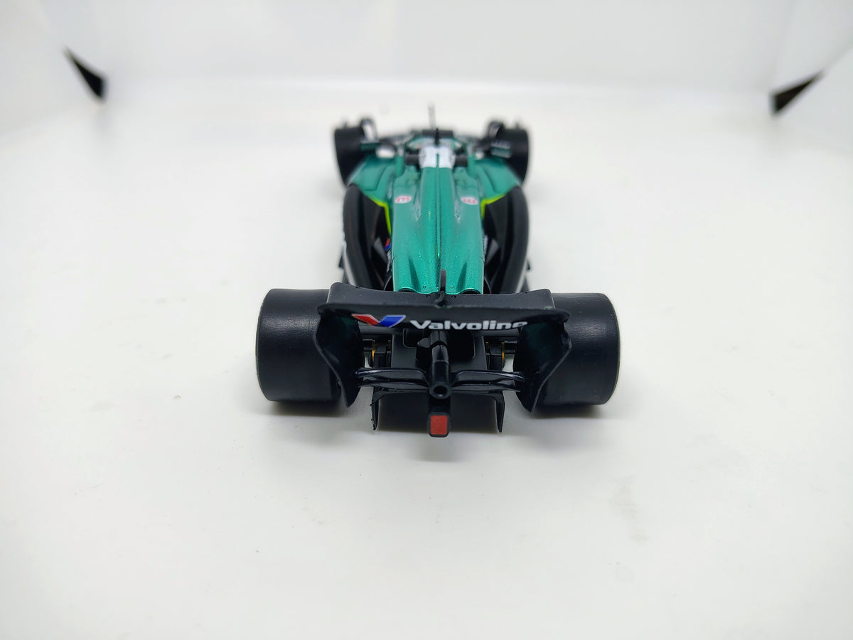 SCX U10598 Aston Martin AMR25 #18 – Lance Stroll – Formula 1 2025 – 1/32 Analog Slot Car