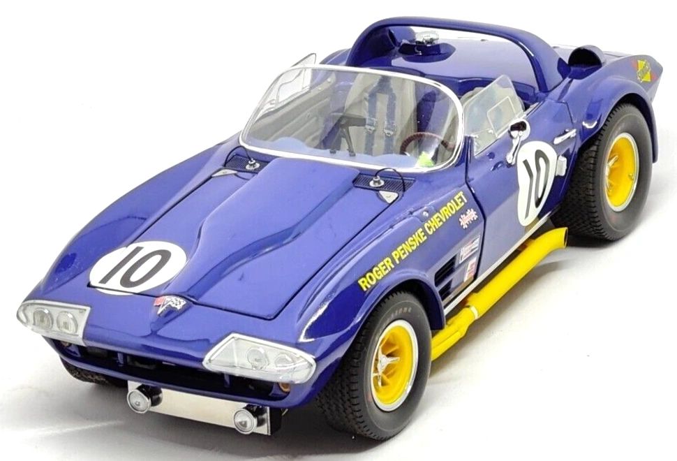 Exoto 1/18 Scale DC21823T - Chevrolet Corvette Grand Sport - #10 Blue