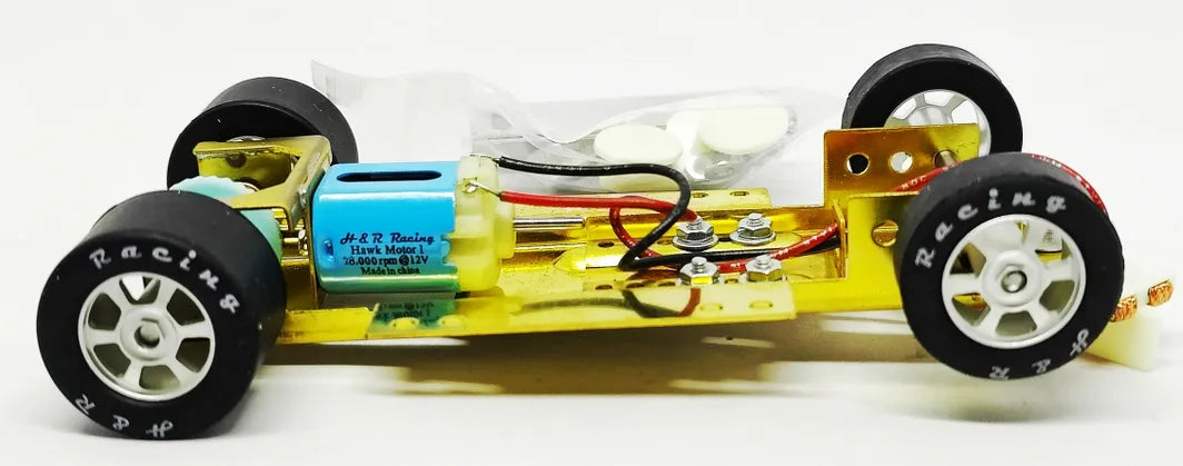 H & R Adjustable Wheelbase 1/24 Rolling Chassis with 18K motor and Wide Silicone rear wheels