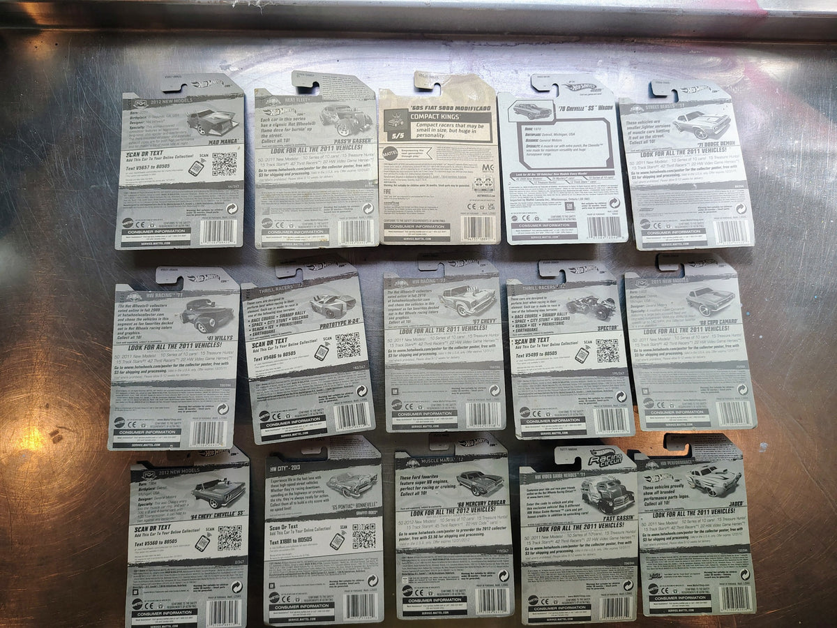 Models – Hot Wheels 15 Carded 2011-2013 Cars Race Trucks Classics Lot A photograph 2
