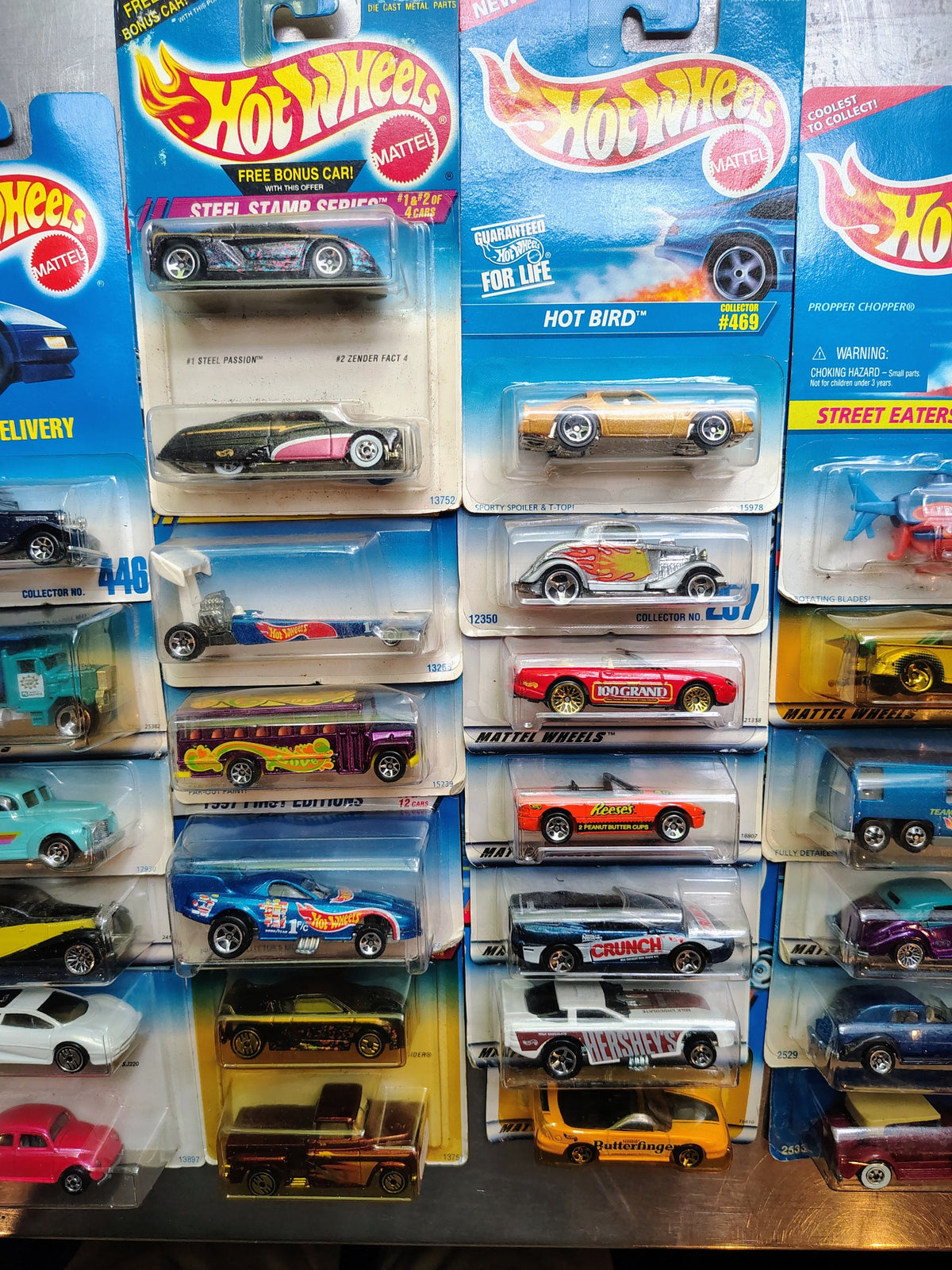 Models – Vintage Hot Wheels Large Blue Card Lot 1990s Cars Trucks Collectors additional photo