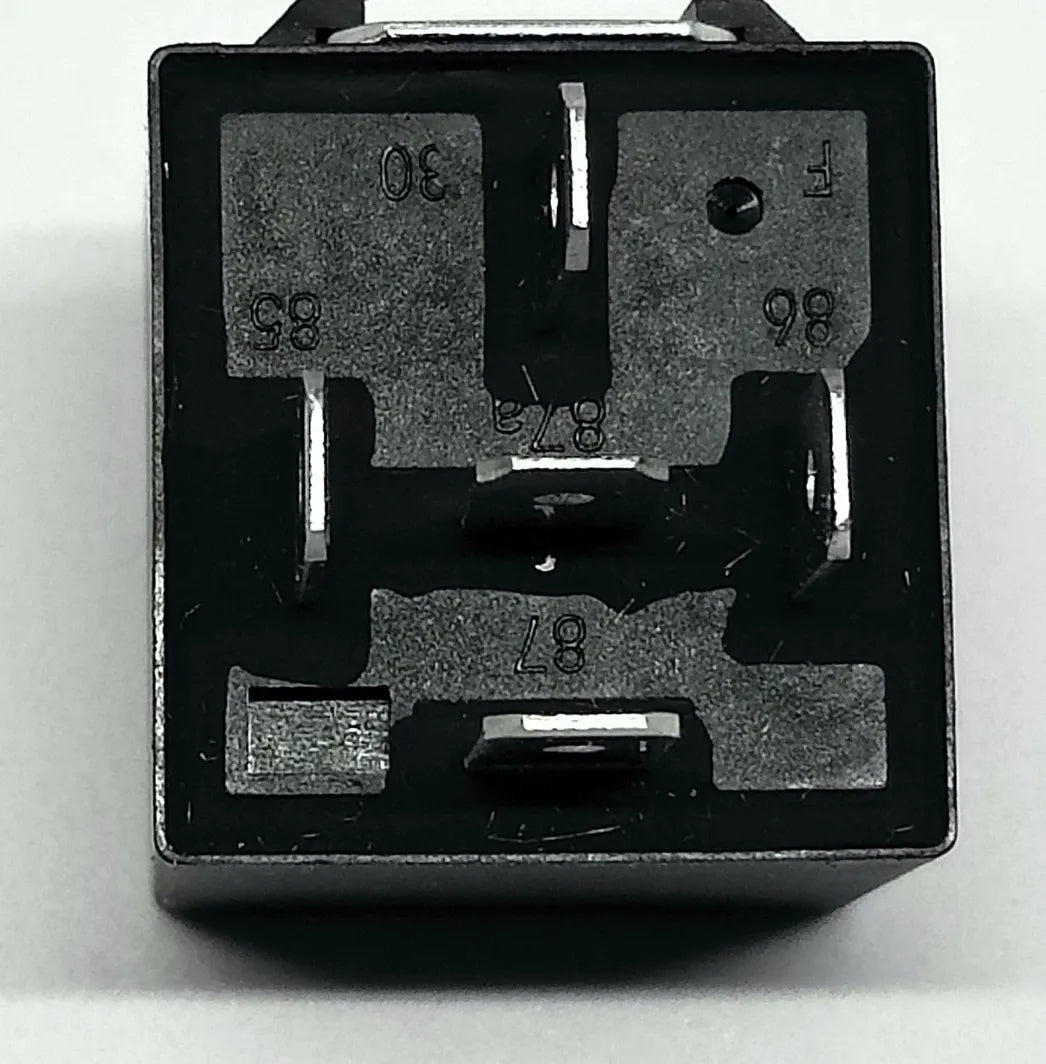 Track Power relay. Starts and stops power at analog race start and end.