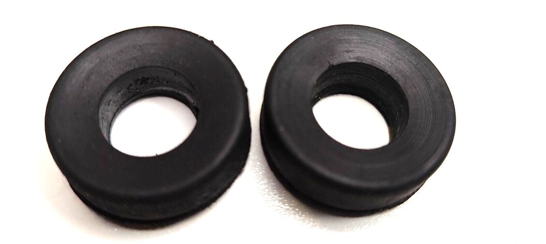 Tires, Vintage Strombecker #8348 Soft Wide Slick 1" & 1/4" X 7/16" fit 3/4" rims