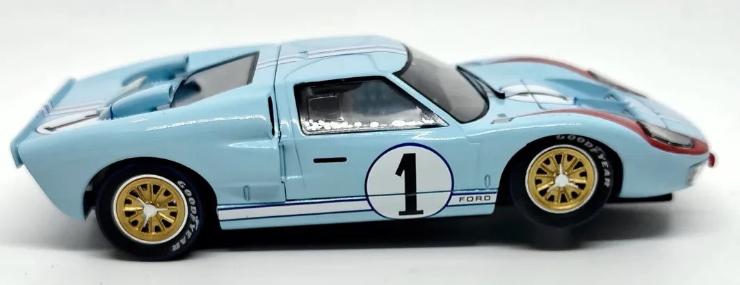 Slot.it CA20D - Ford GT40 Mk II - Ken Miles / Denny Hulme #1 - ’66 Le Mans 2nd