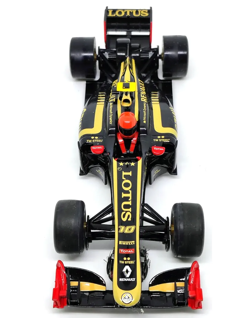 Scalextric Lotus F1 Romain Grosjean Slot Car 1/32 scale