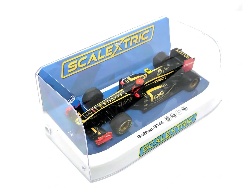 Scalextric Lotus F1 Romain Grosjean Slot Car 1/32 scale