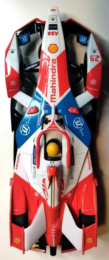 Scalextric C4285 Formula E - Mahindra Racing – Alexander Sims 1/32 Slot Car
