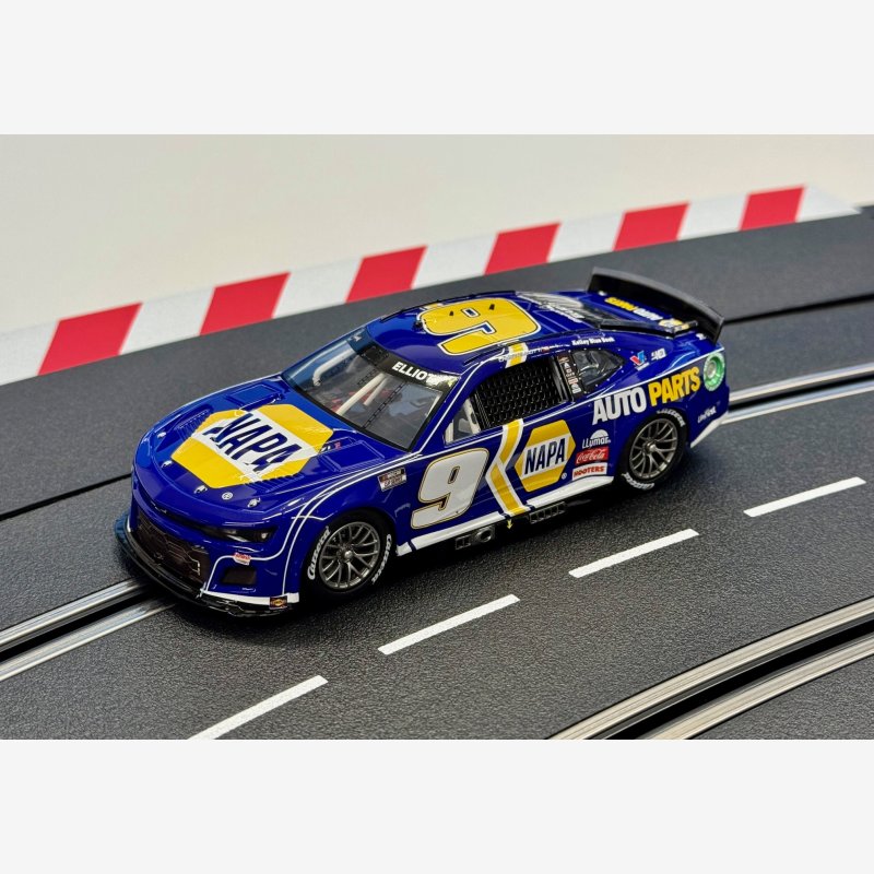Carrera 32005 NASCAR Camaro ZL1 #9 Chase Elliott NAPA Digital 132 1/32