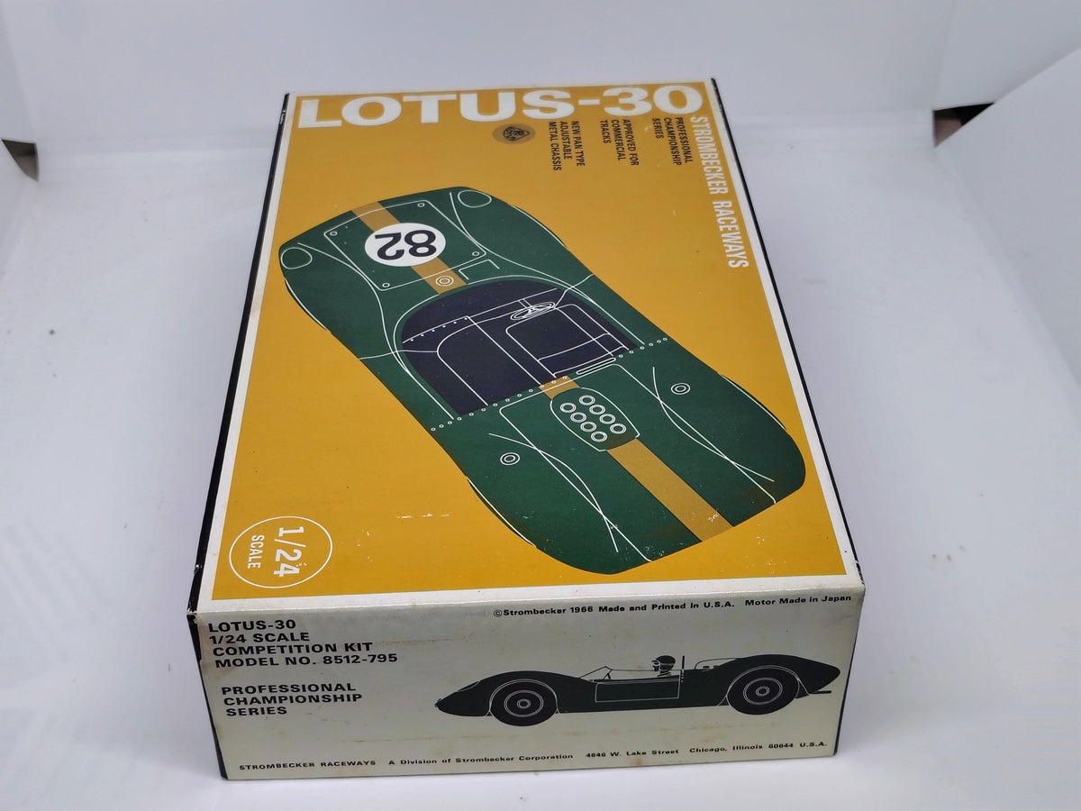 Vintage 1966 Strombecker Lotus 30 model 8512-795 original box