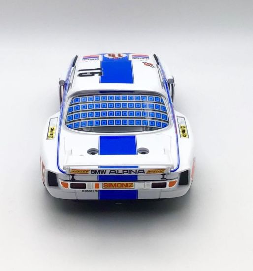 Carrera 32028 BMW 3.5 CSL #15 Digital 132 1/32 Slot Car Lights